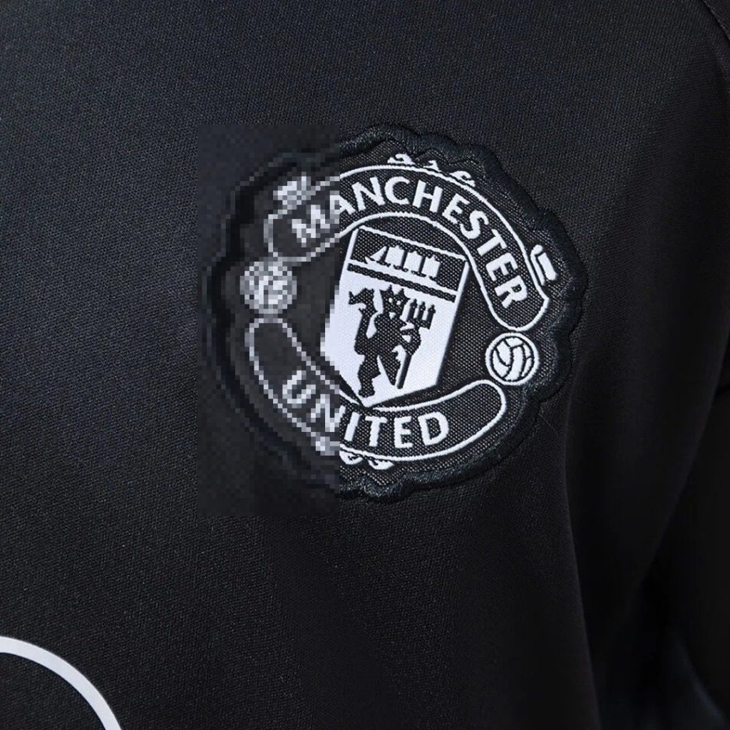 Conjunto Niño Manchester United 2026-2027 Edicion Portero - Imagen 4