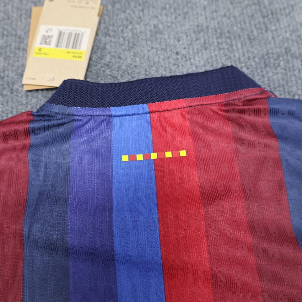 Conjunto niño Lamine Yamal FC Barcelona 2026-2027 primera equipacion - Imagen 3