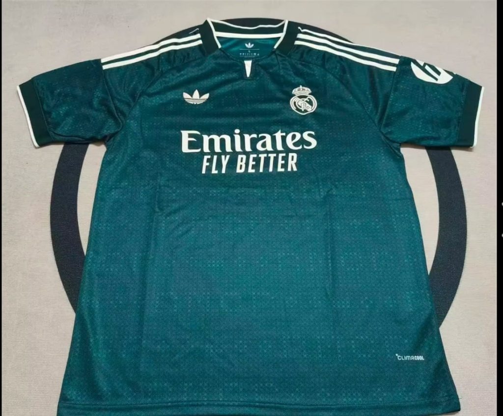 Camiseta segunda equipacion Real Madrid 2026-2027 verde versión Fan