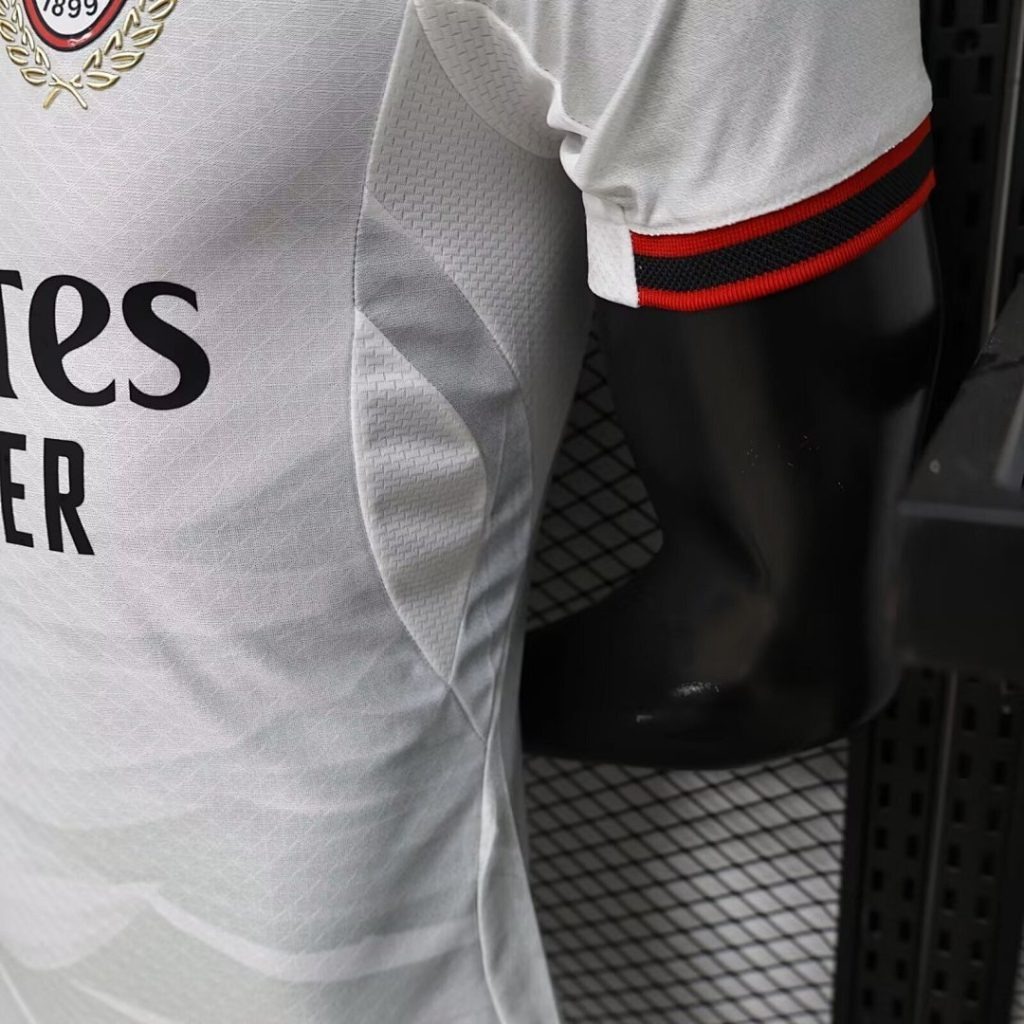 Camiseta AC Milan 2026-2027 blanca segunda equipacion versión jugador - Imagen 5
