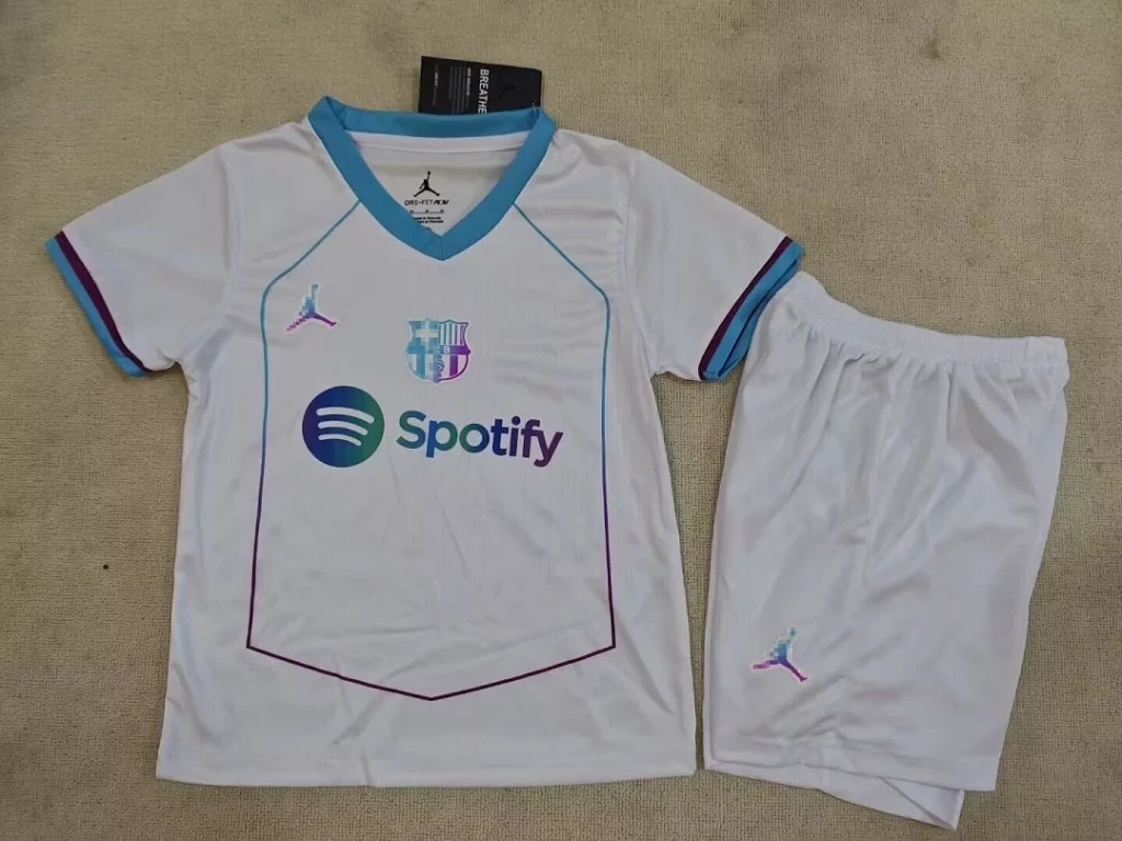 Conjunto Niño FC Barcelona 2026-2027 Blanco Edicion Especial