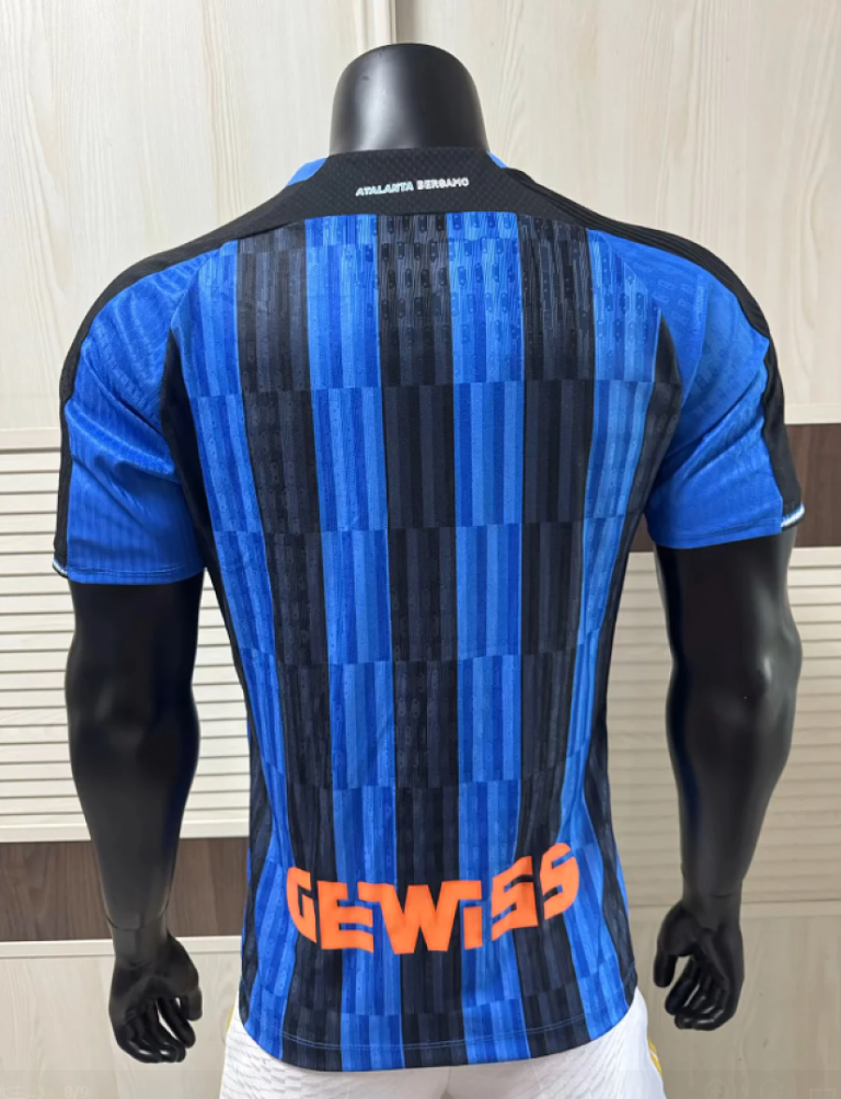 Camiseta Atalanta Charles 2026-2027 primera equipacion versión jugador - Imagen 2