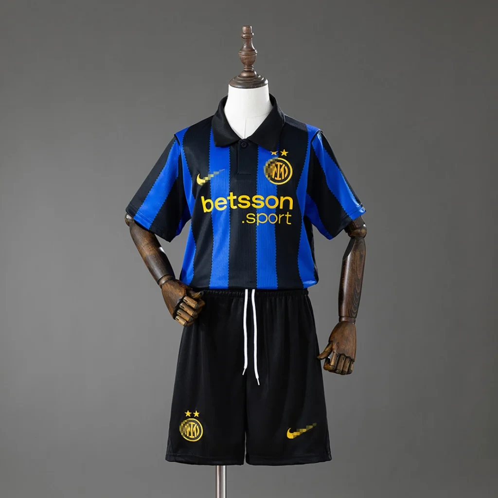 conjunto niño Inter Milan 2026-2027 Lautaro Martinez primera equipacion