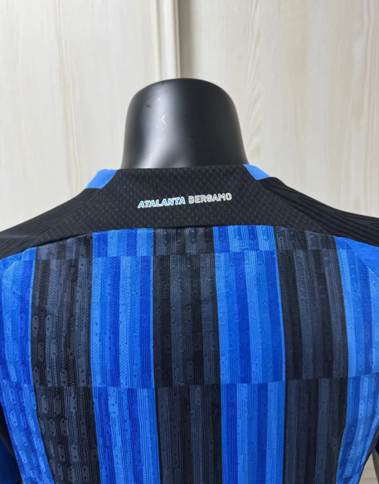Camiseta Atalanta Charles 2026-2027 primera equipacion versión jugador - Imagen 3