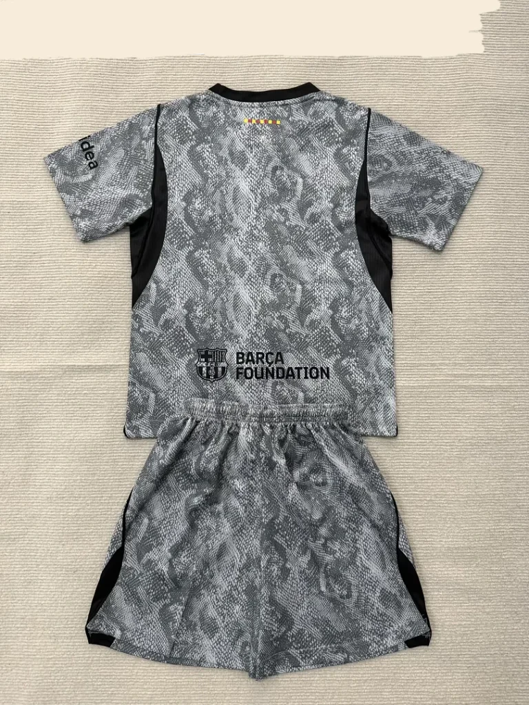 Conjunto Niño FC Barcelona 2026-2027 Gris Portero - Imagen 2