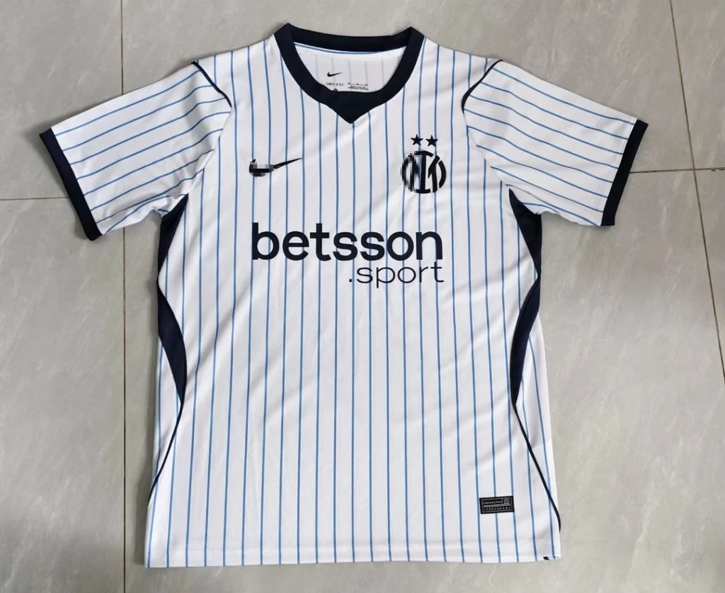 camiseta Inter Milan 2026-2027 blanco segunda equipacion versión fan