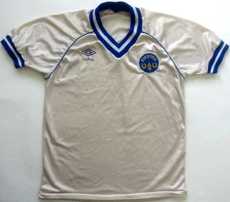 Everton FC 82-83 Visitante
