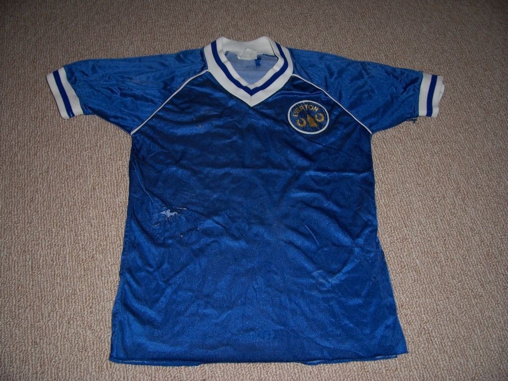 Everton FC 82-83 Local 2