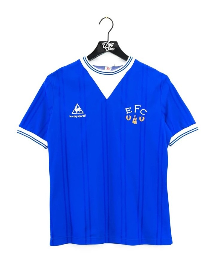 Primera equipación de Everton 83-84