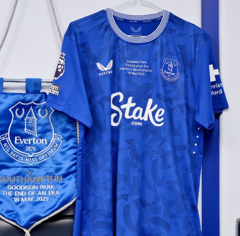 Primera equipación de Everton 24-25