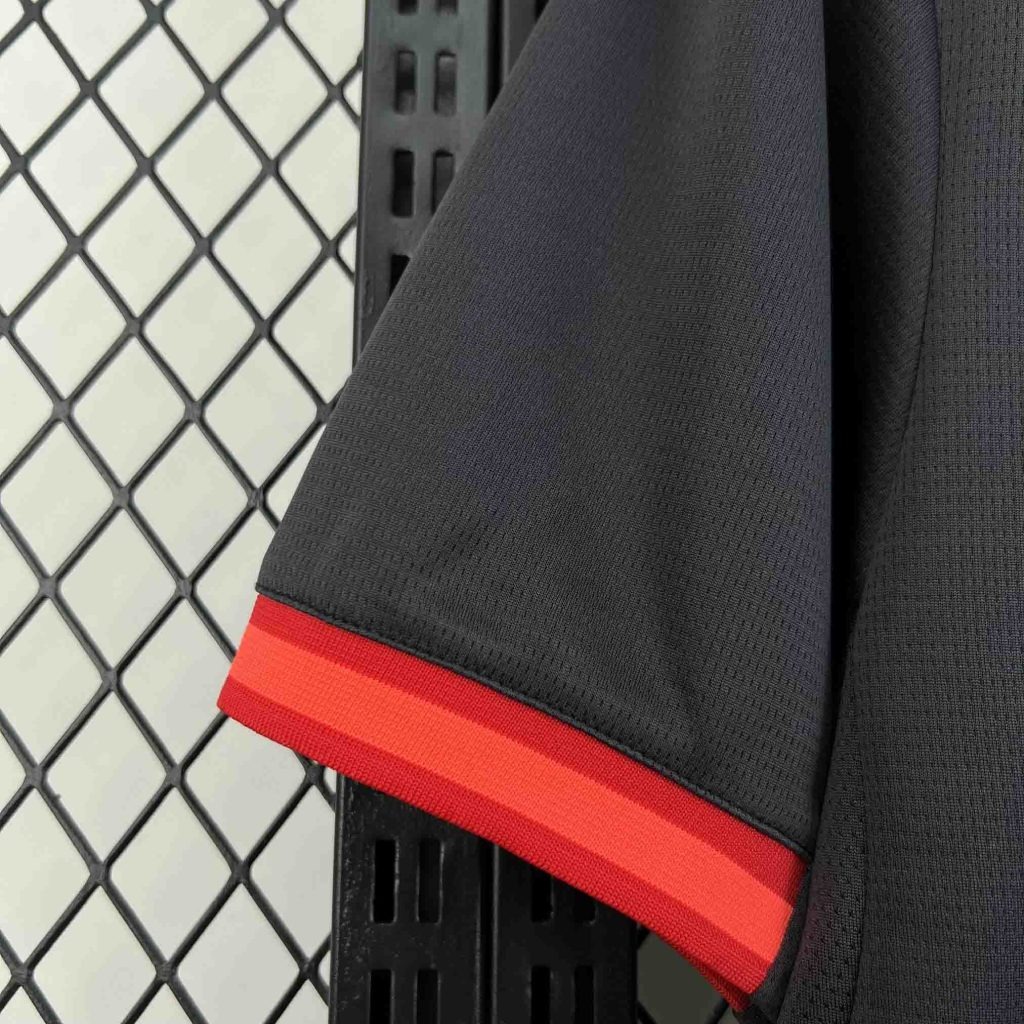 Camiseta negra AC Milan 2026-2027 tercera equipacion versión fan - Imagen 4