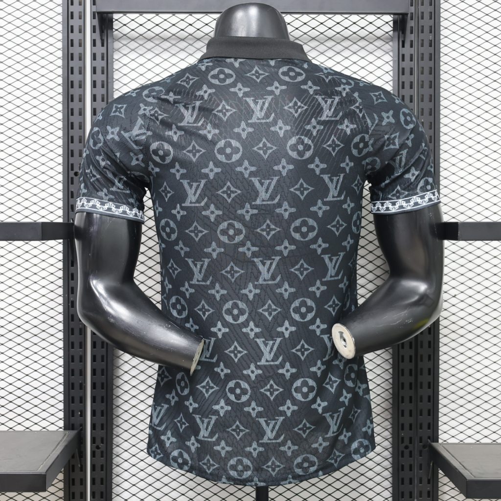 Camiseta Real Madrid 2026-2027 Louis Vuitton Negro Edicion Especial versión jugador - Imagen 2