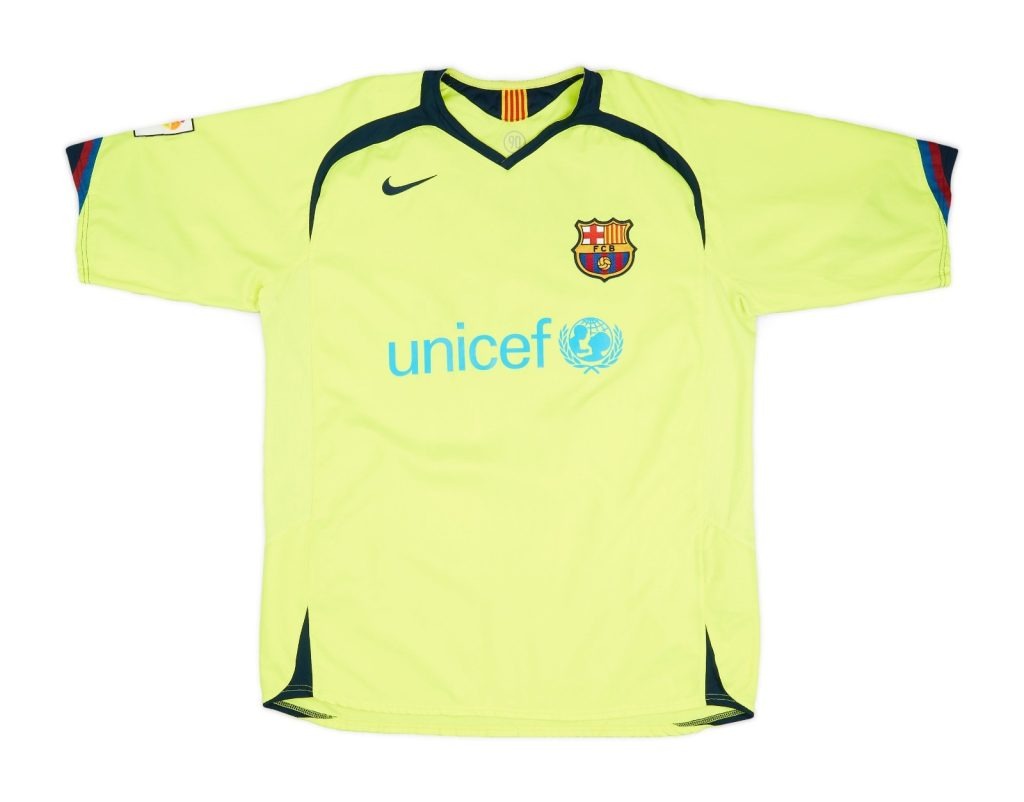 Tercera equipación de Barcelona 06-07