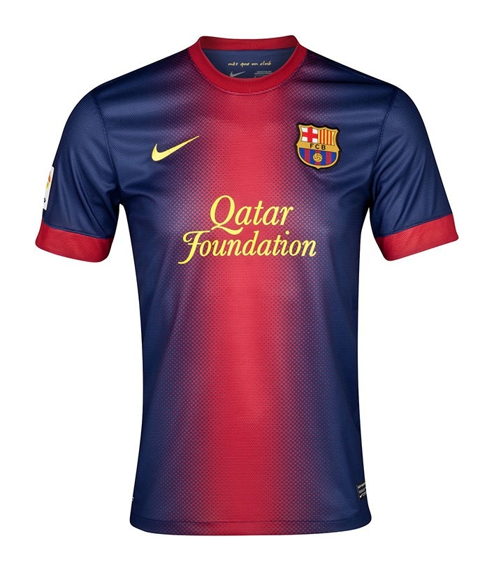 Primera equipación de Barcelona 12-13