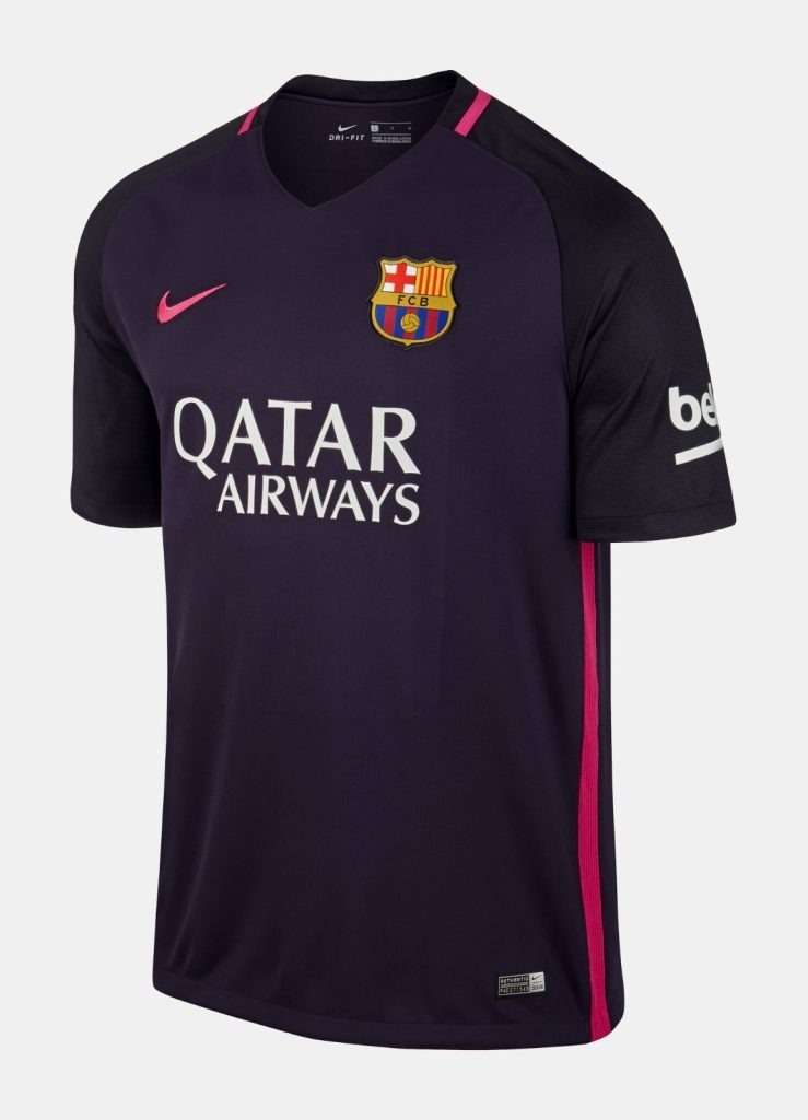 Segunda equipación de Barcelona 16-17