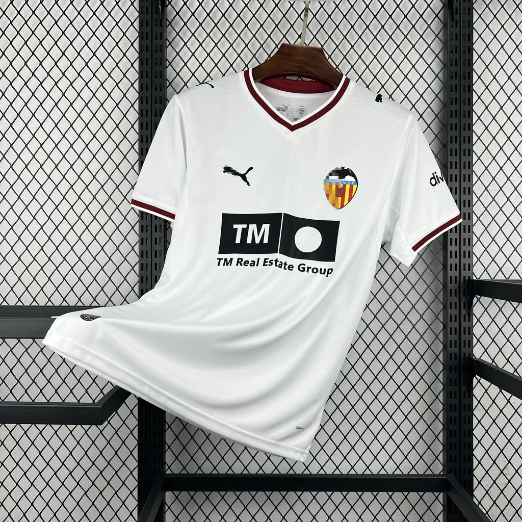 Camiseta Valencia CF 2026-2027 JAVI GUERRA Primera equipacion versión Fan