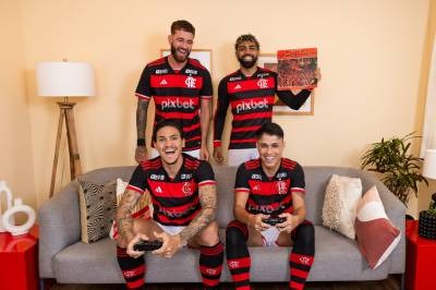 Camiseta local de Flamengo 2024-25