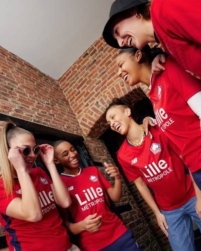 Camiseta local de LOSC Lille 2024-25