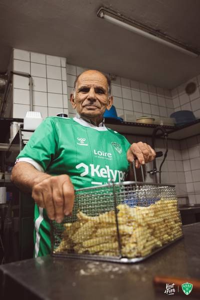 Camiseta local de Saint-Étienne 2024-25