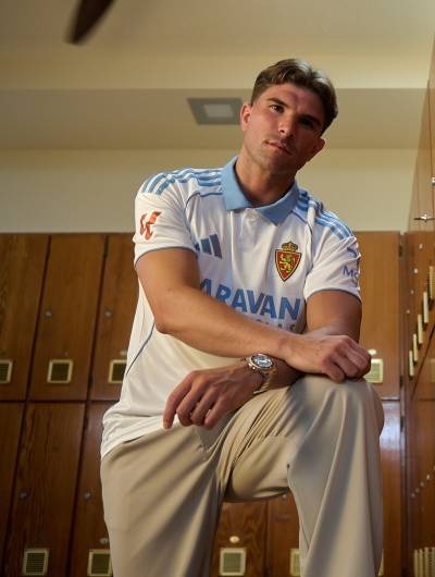 Camiseta local de Real Zaragoza 2025-26