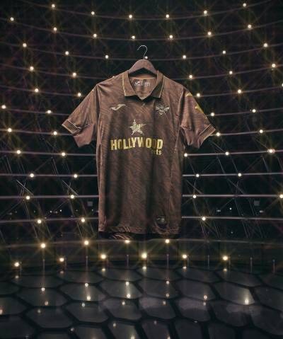Camiseta visitante de Brentford 2025-26