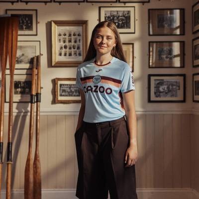 Tercera camiseta de Brentford 2025-26