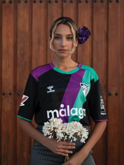 Camiseta visitante de Málaga 2025-26