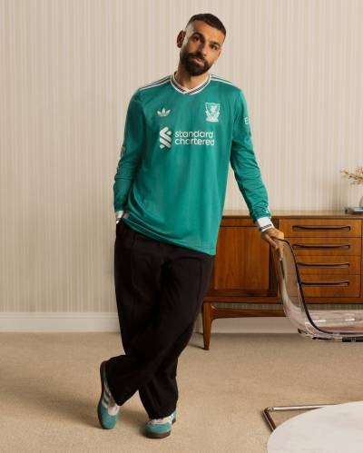 Tercera camiseta de Liverpool 2025-26 de Adidas
