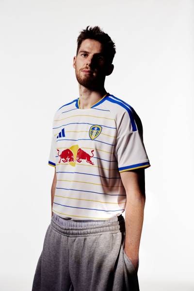 Camiseta local de Leeds United 2026-27 de Adidas