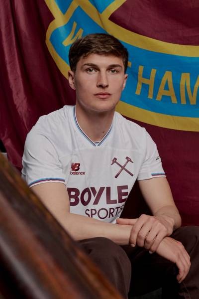 Imagen de Camiseta visitante de West Ham United 2026-27 de New Balance