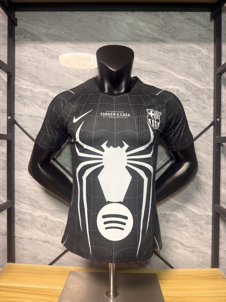 Camiseta Negra FC Barcelona X Spiderman 2026-2027 edición especial versión Jugador