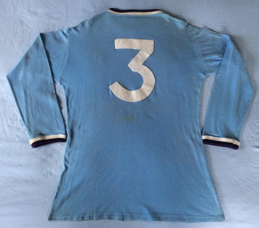 Primera equipación de Coventry City 70-71 (Carry-over)