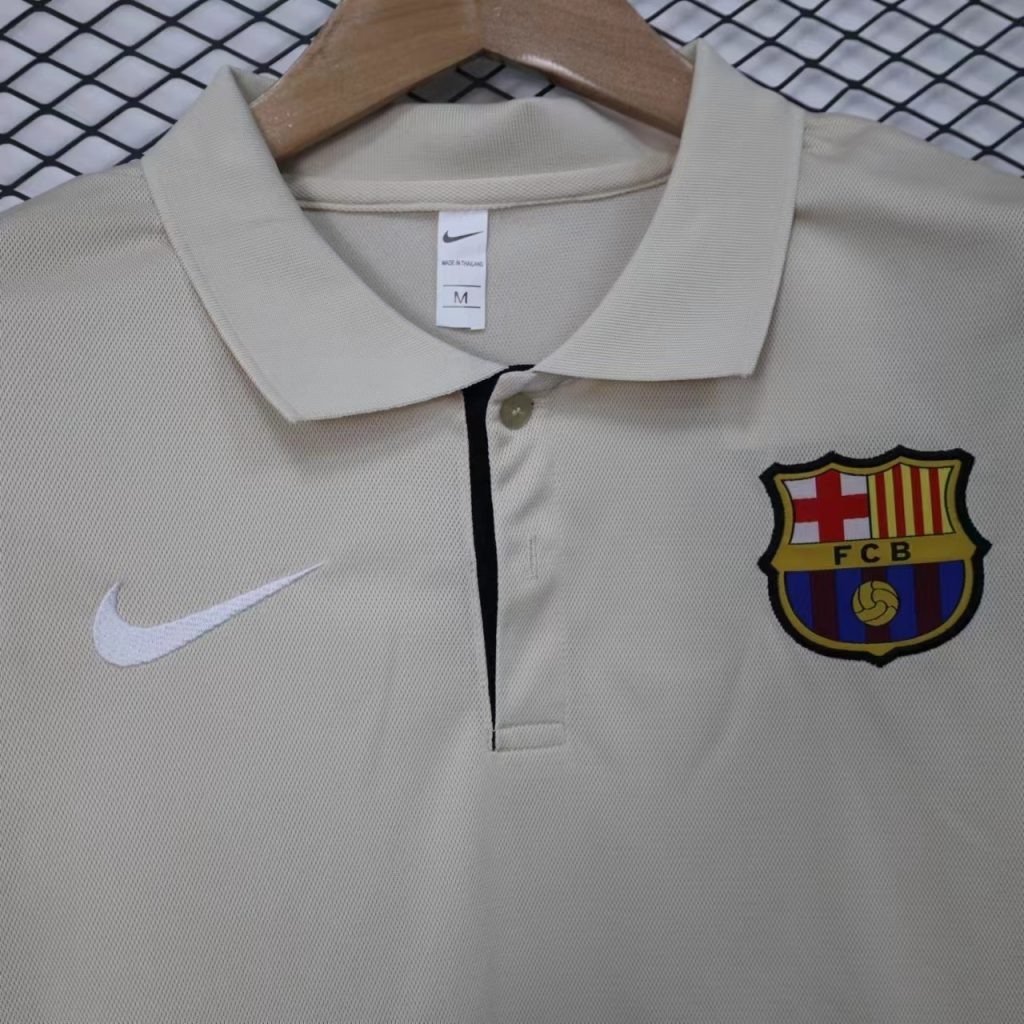 Camiseta casual FC Barcelona beige 2026-2027 edición especial - Imagen 3