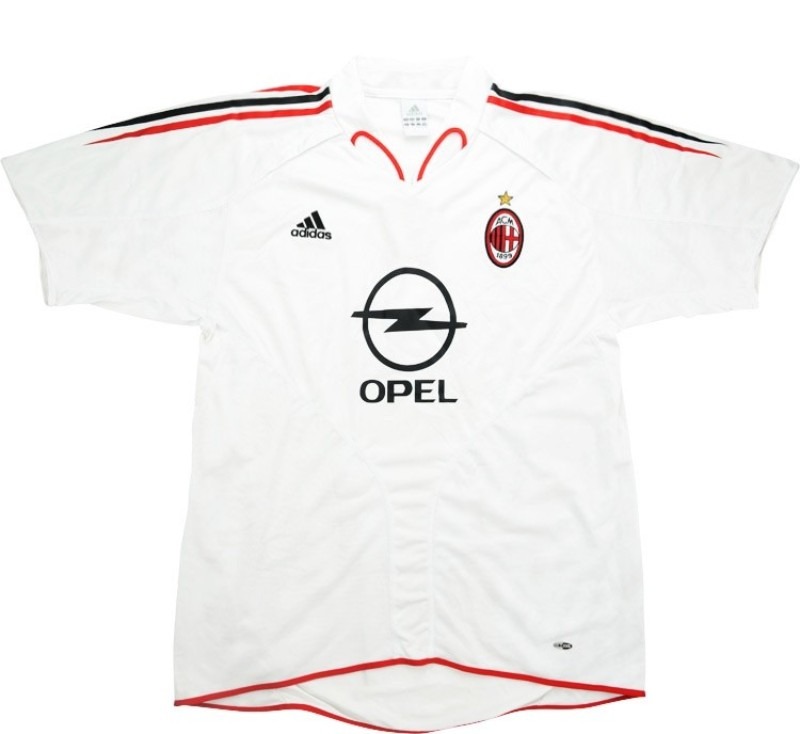 Segunda equipación de AC Milan 04-05