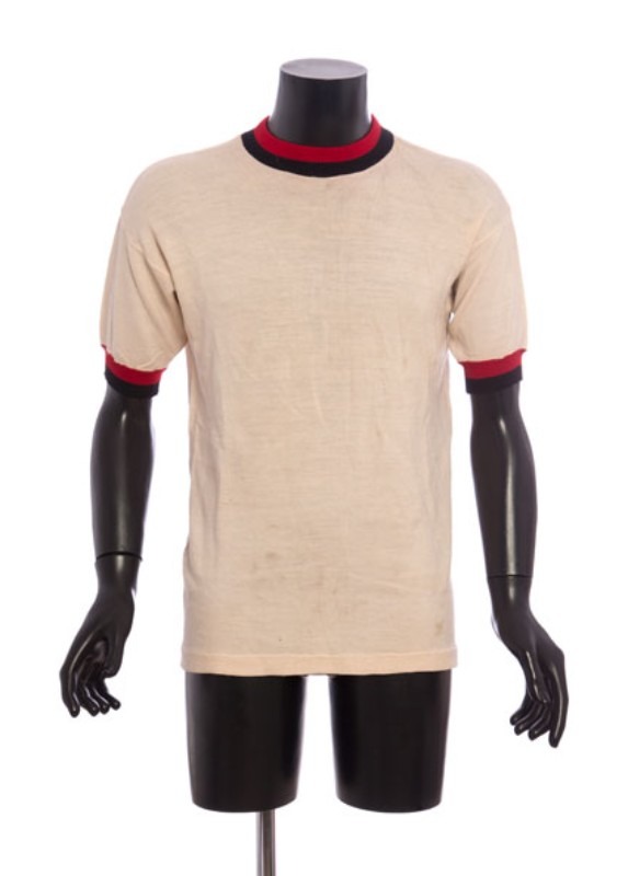 Segunda equipación de AC Milan 66-67
