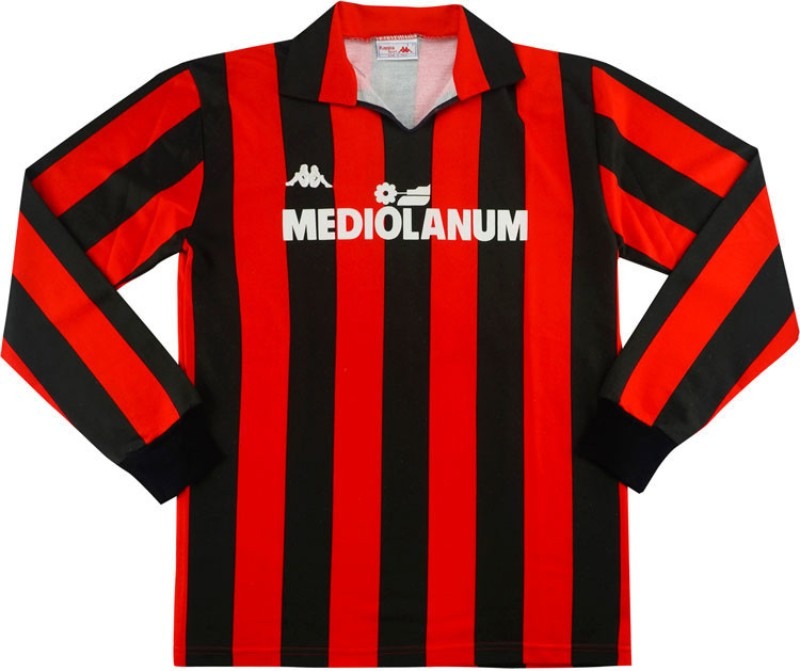 Primera equipación de AC Milan 87-88