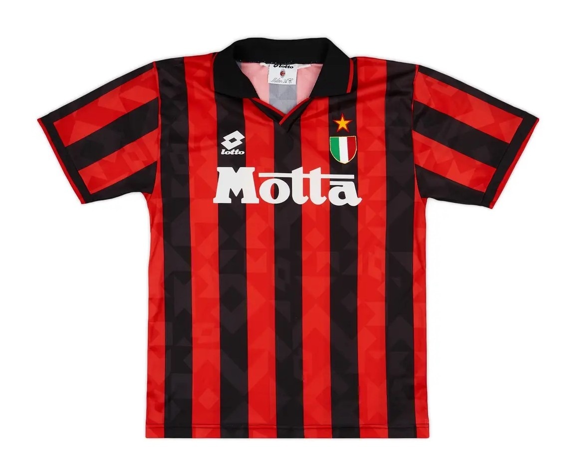 Primera equipación de AC Milan 93-94