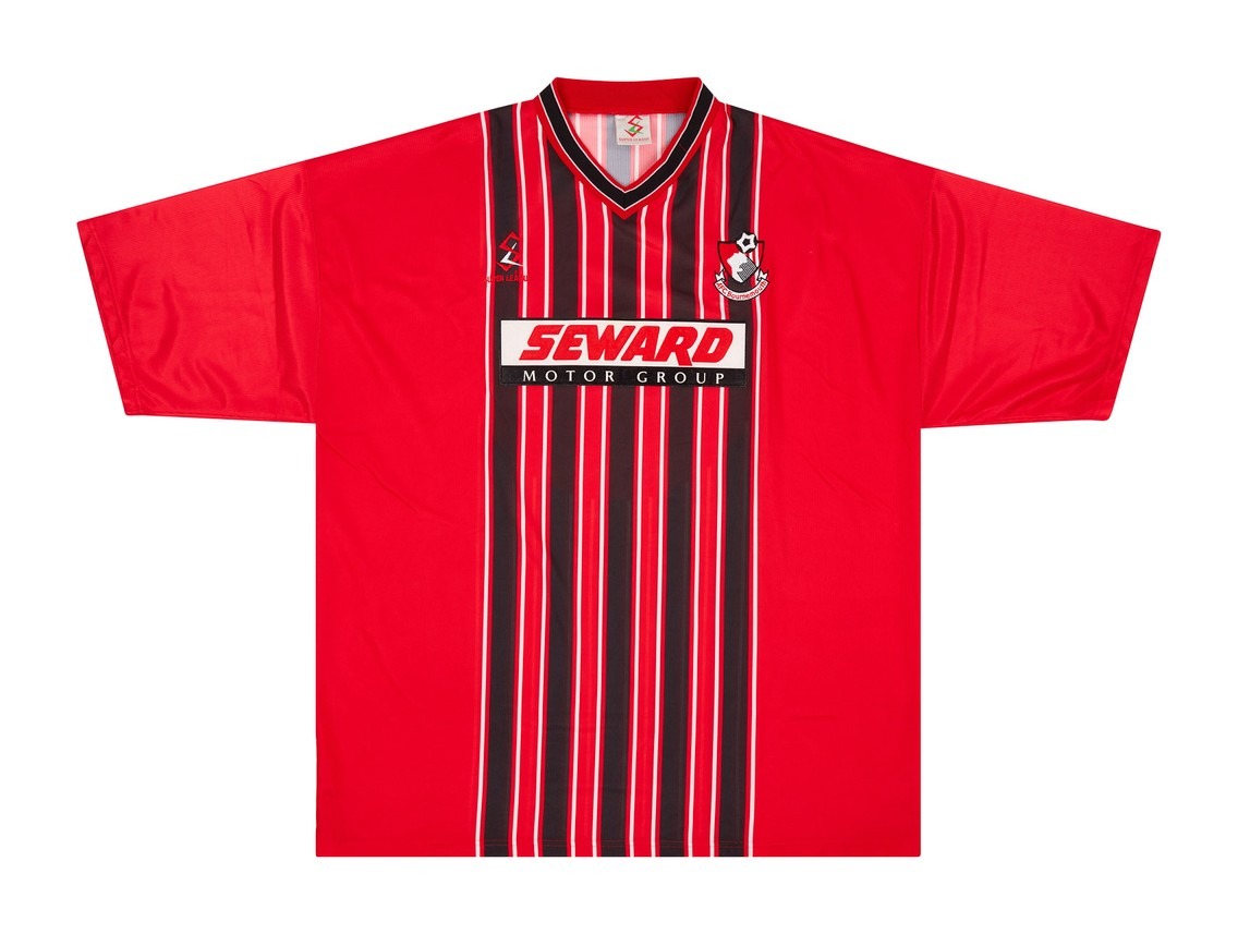 Primera equipación de AFC Bournemouth 00-01