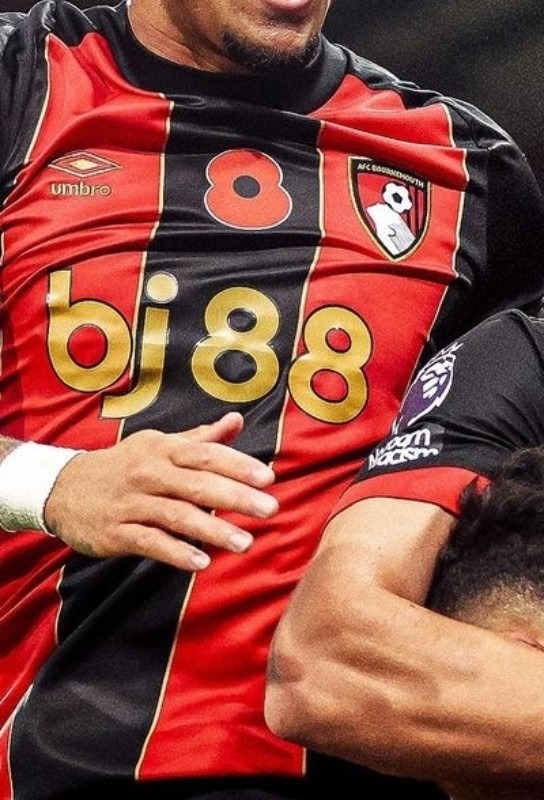 Primera equipación de AFC Bournemouth 24-25