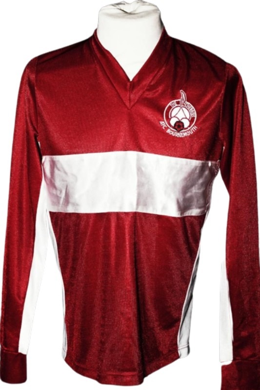 Equipación especial de AFC Bournemouth 81-82