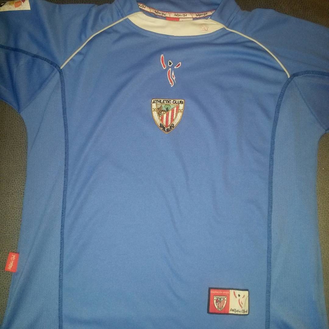 Tercera equipación de Athletic Club 04-05