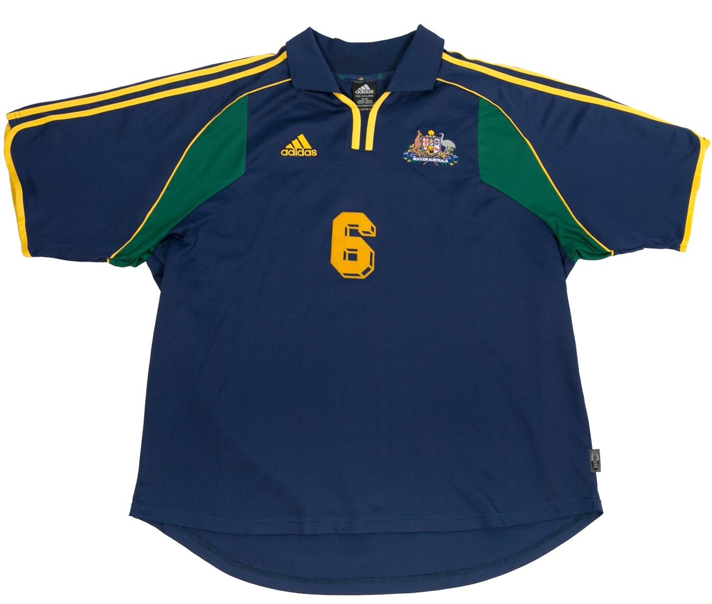 Segunda equipación de Australia 2001 (Carry-over)