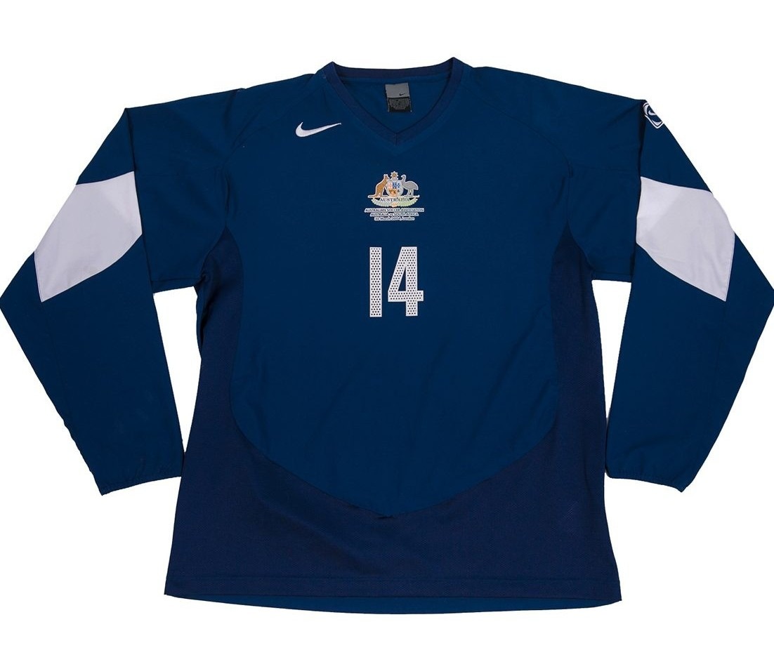 Primera equipación de Australia 2004