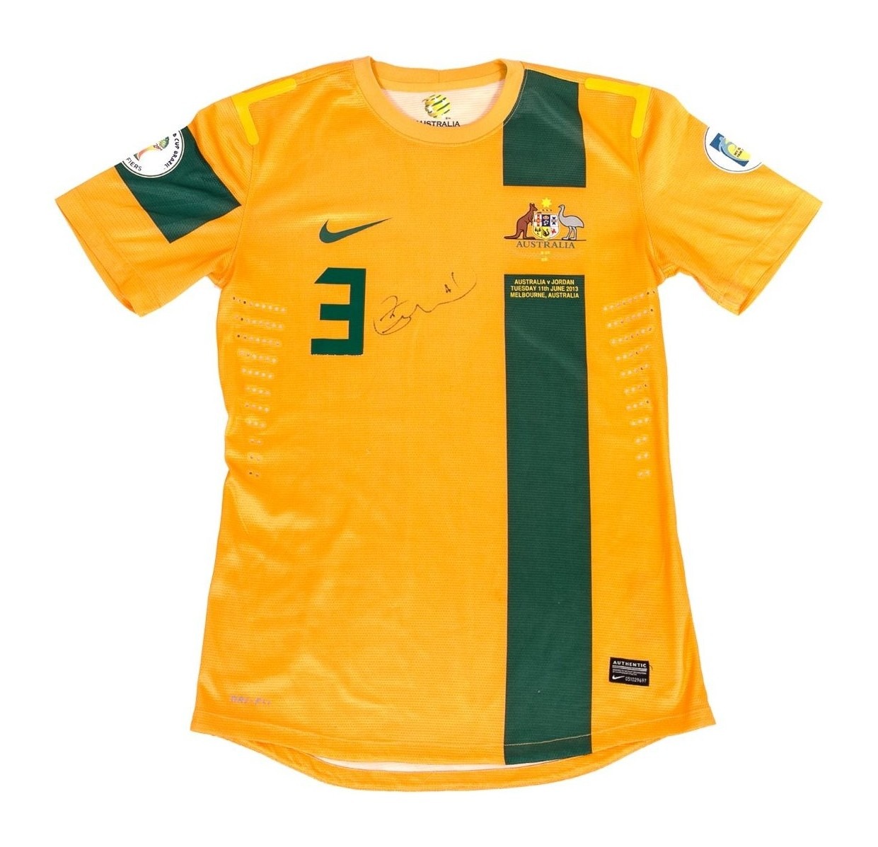 Primera equipación de Australia 2012