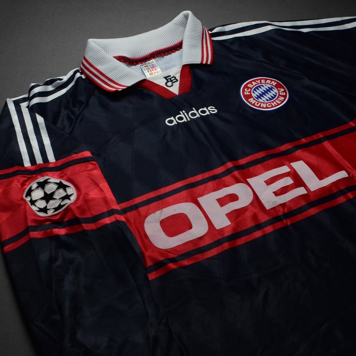 Bayern Munich 97-98 Local de Champions League