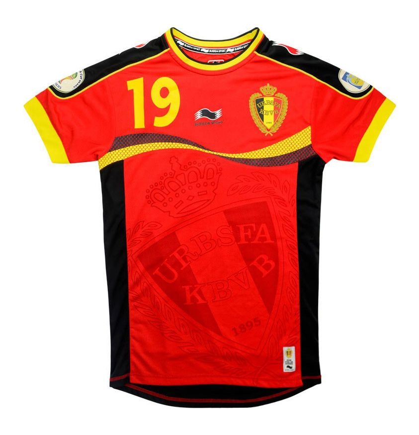 Primera equipación de Belgium 2012