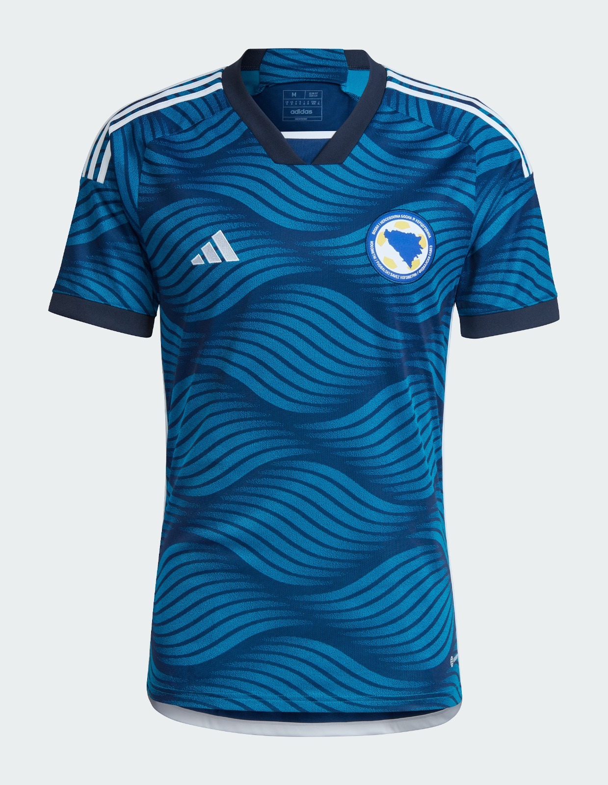 Primera equipación de Bosnia and Herzegovina 22-23