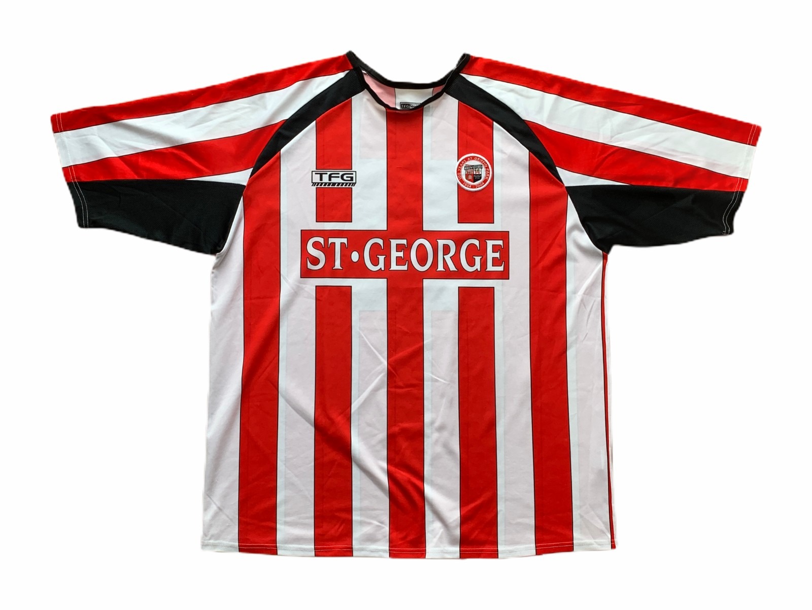 Primera equipación de Brentford FC 04-05