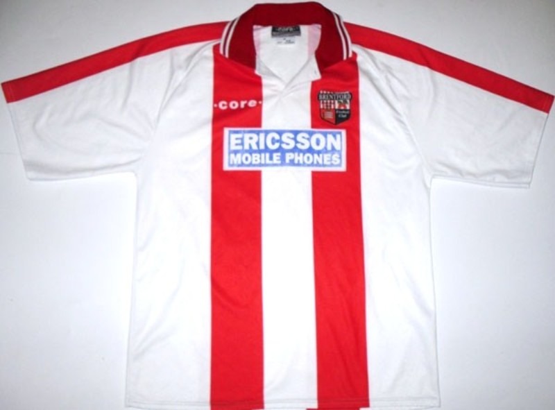 Primera equipación de Brentford FC 95-96