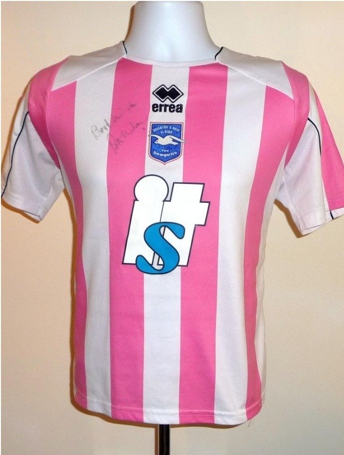 Pink October de Brighton & Hove Albion 08-09